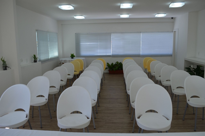 Imagen de los interiores del Hotel Don Zepe. Foto 12