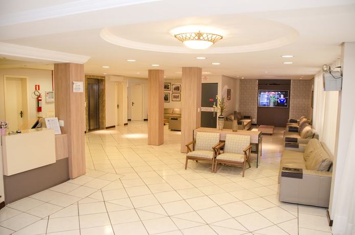 Imagen de los interiores del Hotel Dona Ad&eacute;lia E Restaurante. Foto 15