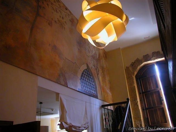 Imagen general del Hotel Dona Anita. Foto 8