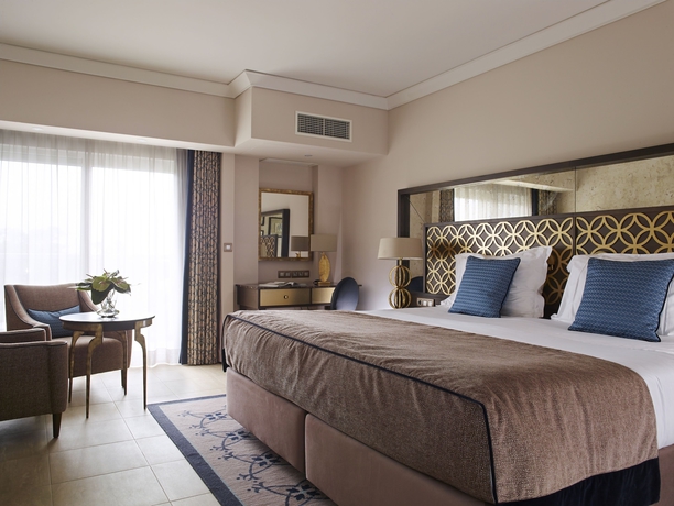 Imagen de la habitación del Hotel Dona Filipa. Foto 10