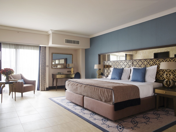 Imagen de la habitación del Hotel Dona Filipa. Foto 15