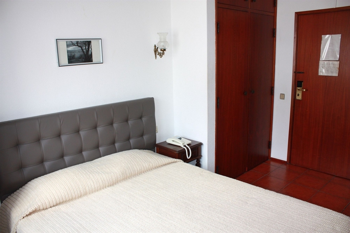 Imagen de la habitación del Hotel Dona Leonor. Foto 7