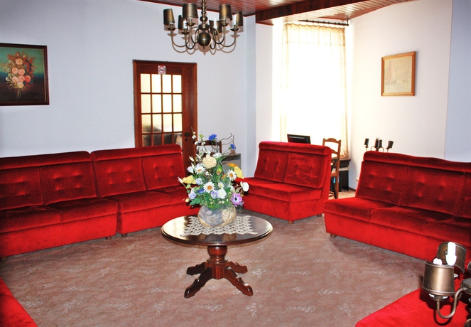 Imagen de los interiores del Hotel Dona Leonor. Foto 14