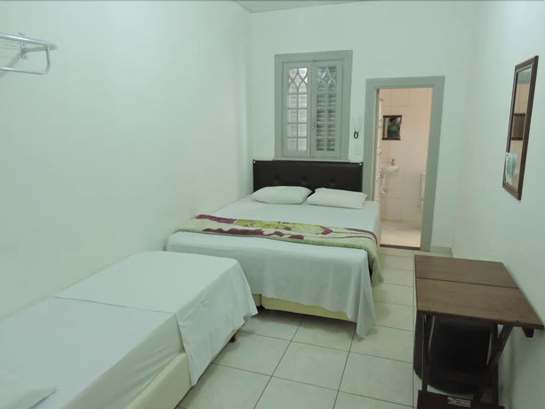 Imagen de la habitación del Hotel Dona L&uacute;. Foto 12