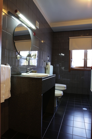 Imagen de la habitación del Hotel Dona Sofia. Foto 2