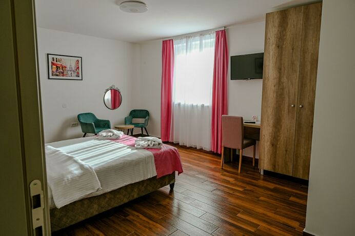 Imagen de la habitación del Hotel Dona, Zemun. Foto 12