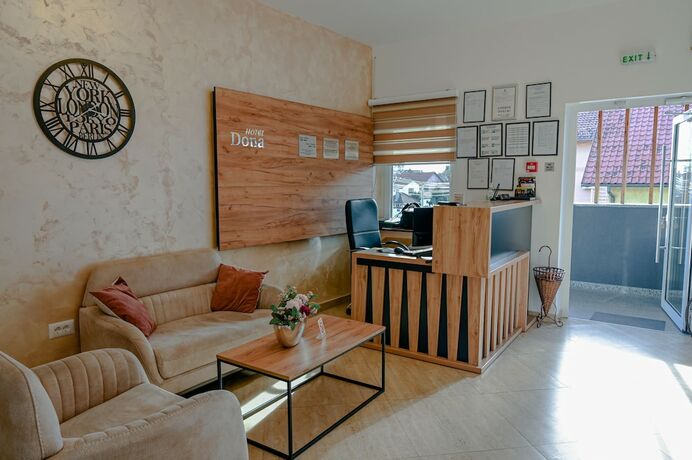 Imagen general del Hotel Dona, Zemun. Foto 8