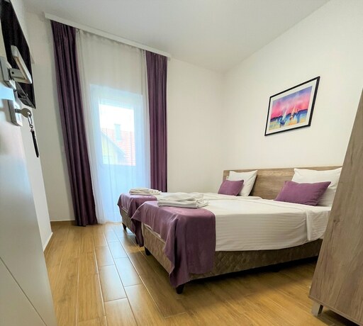 Imagen de la habitación del Hotel Dona, Zemun. Foto 16