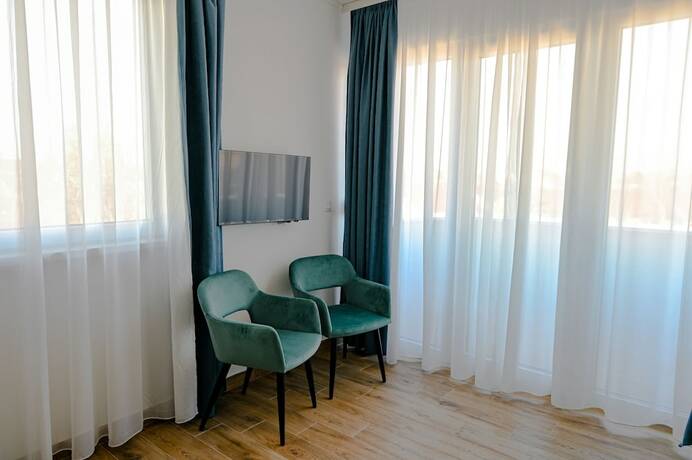 Imagen general del Hotel Dona, Zemun. Foto 10