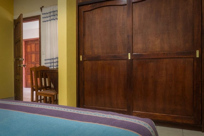 Imagen de la habitación del Hotel Donaji. Foto 4