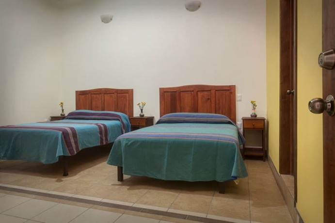 Imagen de la habitación del Hotel Donaji. Foto 6