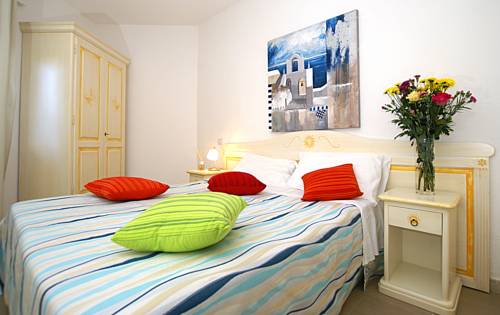 Imagen de la habitación del Hotel Donatella. Foto 4