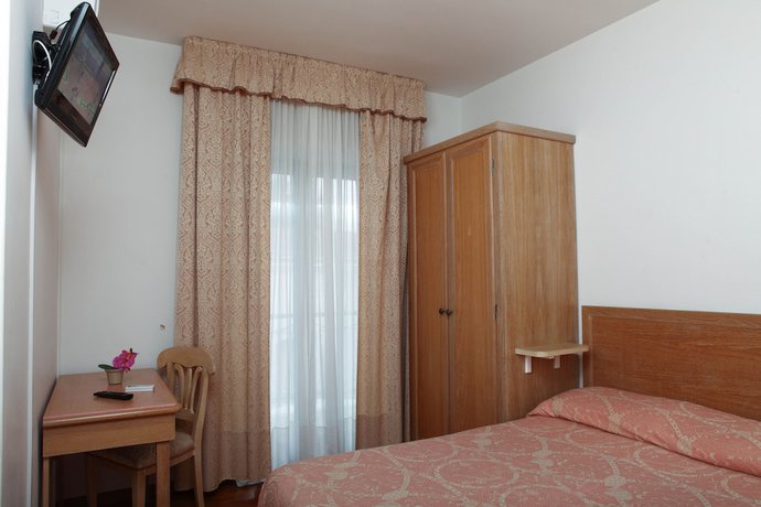 Imagen de la habitación del Hotel Donatello, Alberobello. Foto 14