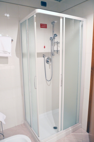 Imagen de la habitación del Hotel Donatello, Padua. Foto 5