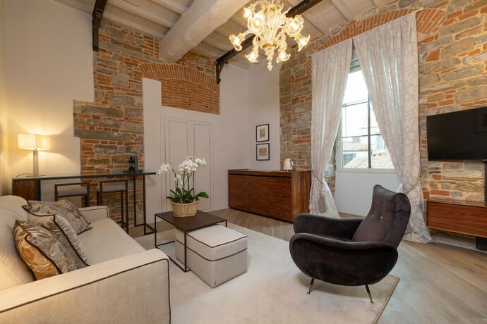 Imagen de la habitación del Hotel Donati Luxury Tower Suites. Foto 13