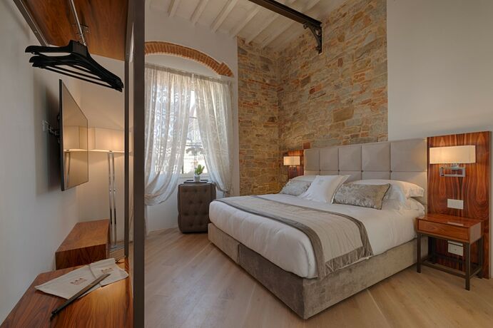 Imagen de la habitación del Hotel Donati Luxury Tower Suites. Foto 14