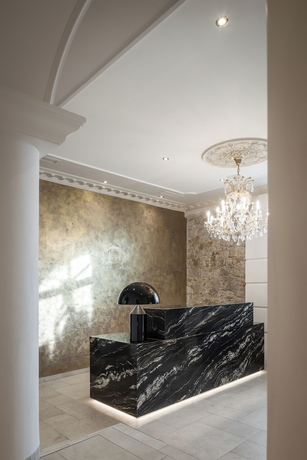 Imagen de los interiores del Hotel Donauhof. Foto 17