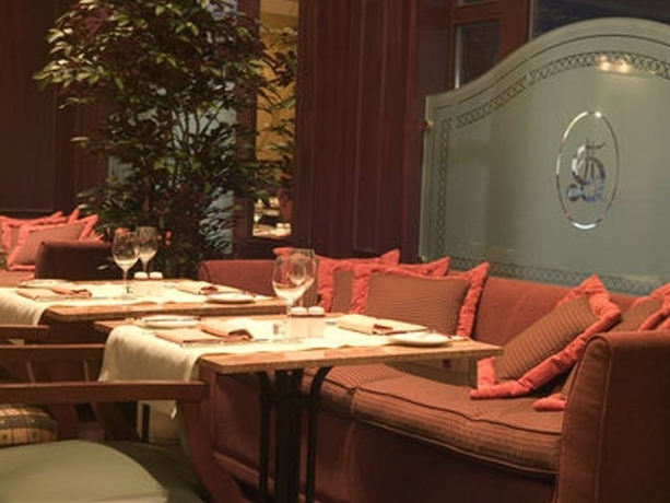 Imagen general del Hotel Donbass Palace. Foto 2