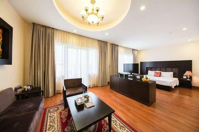 Imagen de la habitación del Hotel Dong A Plaza. Foto 16