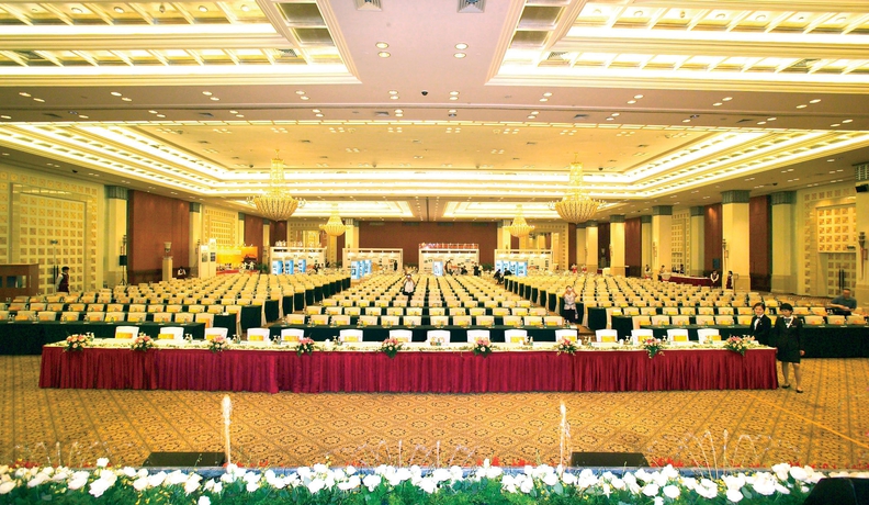 Imagen de los interiores del Hotel Dong Fang. Foto 8