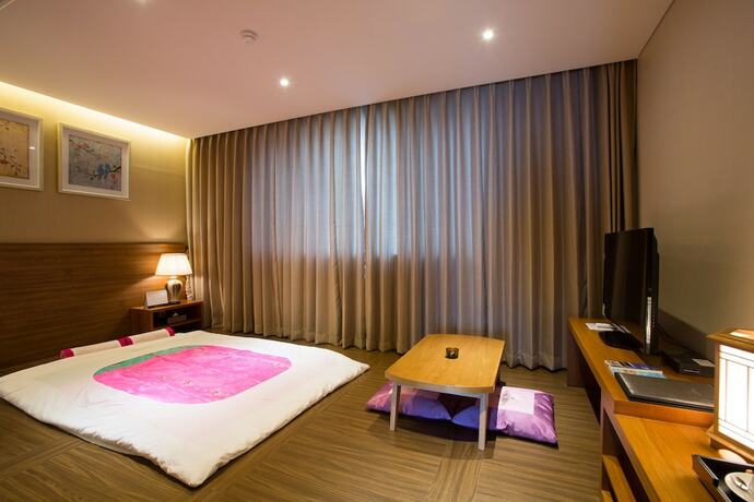 Imagen de la habitación del Hotel Dong Gyeong. Foto 16