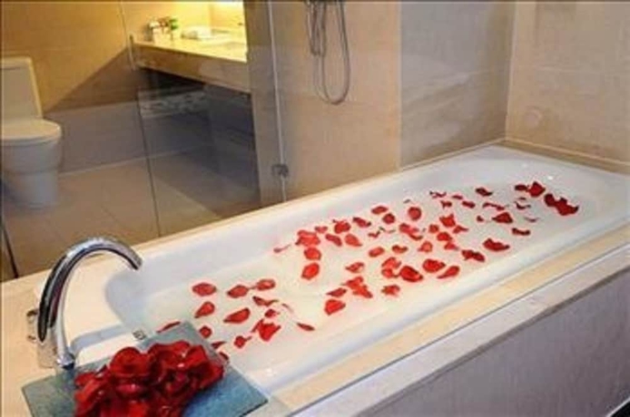 Imagen de la habitación del Hotel Dong Huang. Foto 16