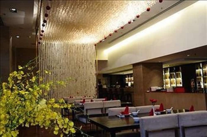 Imagen del bar/restaurante del Hotel Dong Huang. Foto 2