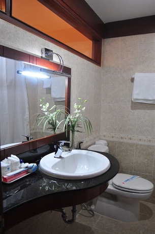 Imagen de la habitación del Hotel Dong Kinh. Foto 5