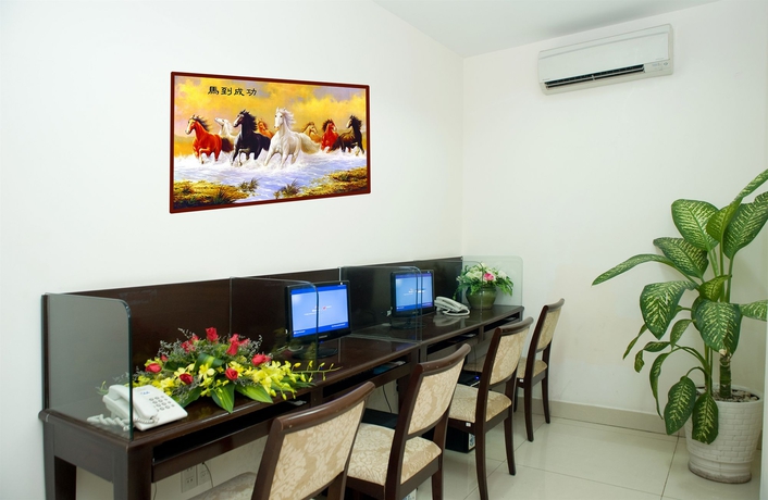 Imagen de los interiores del Hotel Dong Kinh. Foto 12