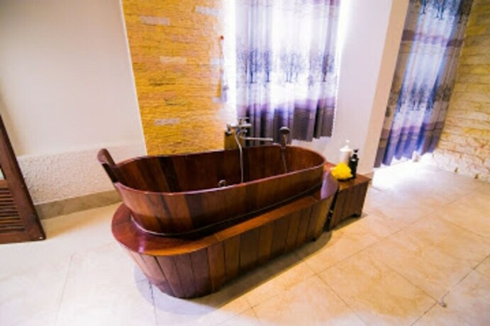 Imagen general del Hotel Dong Phuong. Foto 6