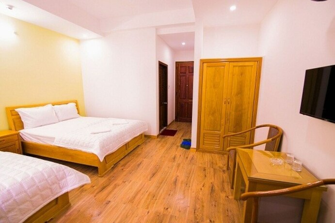 Imagen de la habitación del Hotel Dong Phuong. Foto 28