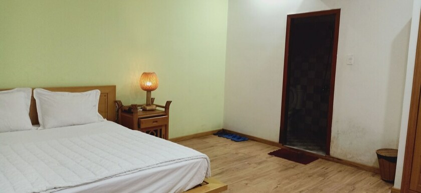Imagen de la habitación del Hotel Dong Phuong. Foto 33