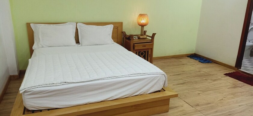 Imagen de la habitación del Hotel Dong Phuong. Foto 35