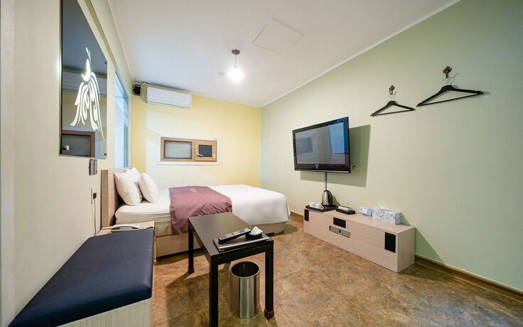 Imagen de la habitación del Hotel Dongam Gochujamjari Hotel. Foto 16