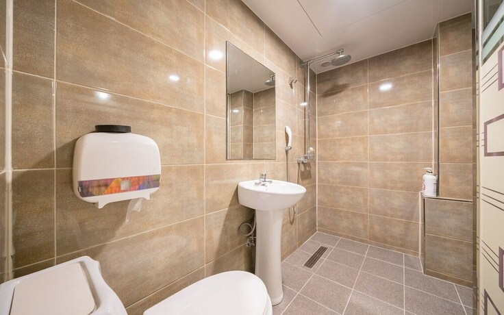 Imagen de la habitación del Hotel Dongam Gochujamjari Hotel. Foto 22