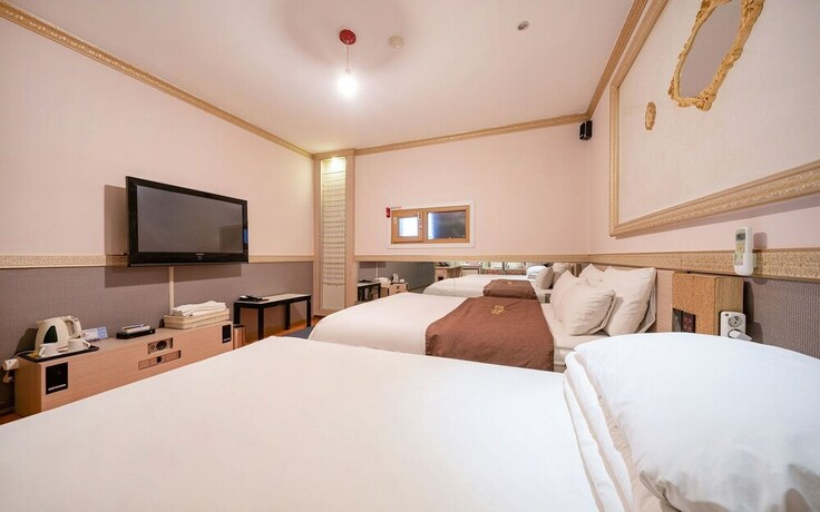 Imagen de la habitación del Hotel Dongam Gochujamjari Hotel. Foto 23