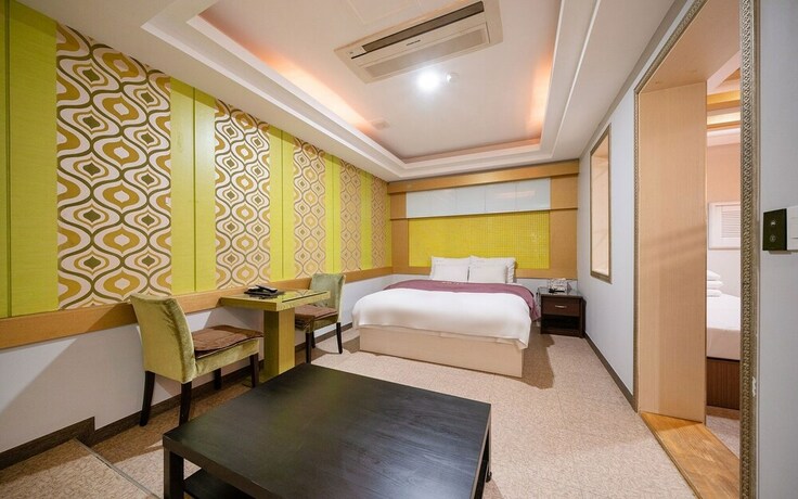 Imagen de la habitación del Hotel Dongam Gochujamjari Hotel. Foto 28