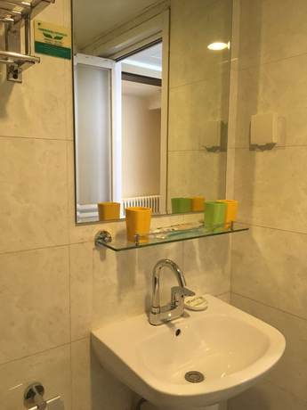 Imagen de la habitación del Hotel Dongdan Beijing. Foto 3