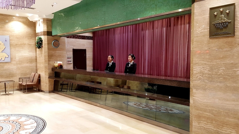 Imagen de los interiores del Hotel Dongfang. Foto 16