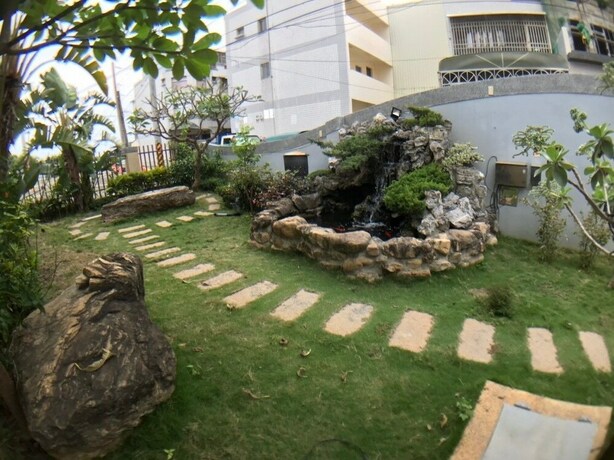 Imagen de los exteriores del Hotel Donggang Neptune Hall. Foto 33