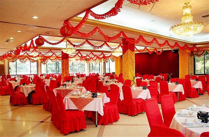 Imagen del bar/restaurante del Hotel Dongguan. Foto 3