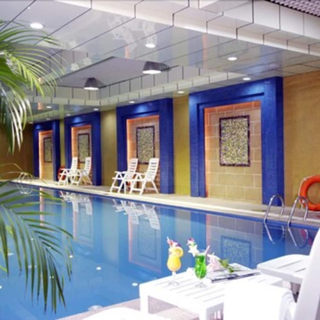 Imagen de la piscina del Hotel Dongguan Gladden. Foto 19