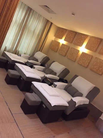 Imagen de los interiores del Hotel Dongguan Silverworld Garden. Foto 13