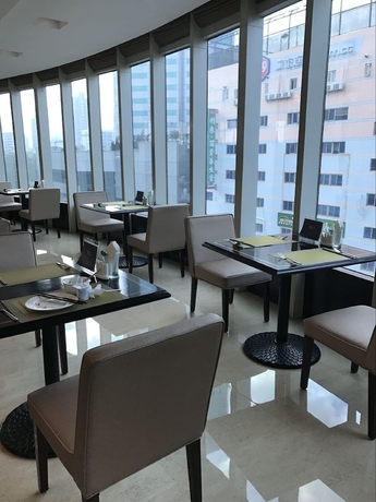Imagen del bar/restaurante del Hotel Dongguan Silverworld Garden. Foto 2