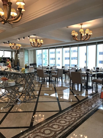 Imagen del bar/restaurante del Hotel Dongguan Silverworld Garden. Foto 3