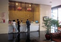 Imagen de los interiores del Hotel Dongguan Vienna. Foto 8