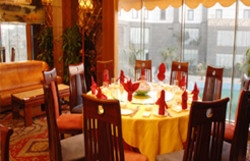 Imagen del bar/restaurante del Hotel Dongguan Yuelai Garden. Foto 2