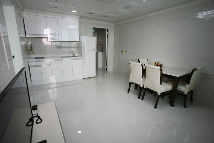 Imagen de la habitación del Hotel Donghae Boyang Hot Spring Convention. Foto 17