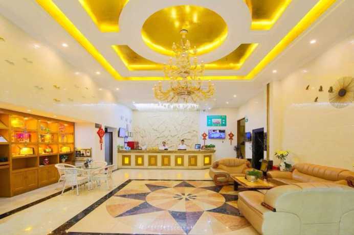 Imagen de los interiores del Hotel Dongming Shenzhen Pingzhou Branch. Foto 9