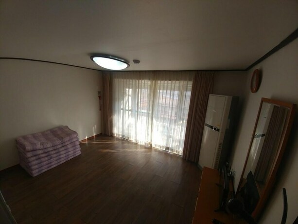 Imagen de la habitación del Hotel Dongseoul Respia. Foto 15